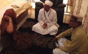 Madhya Pradesh Chief Minister Sivraj Singh Chouhan and his wife Sadhna Singh with Ravatpura Sarcar at his Ashram in the Simhasth area in Ujjain.
