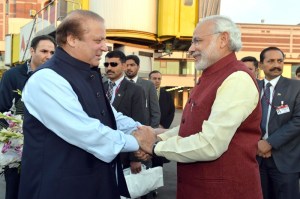 Prime Minister Narendra Modi was received by Prime Minister of Pakistan Nawaz Sharif at Lahore on 25 December 2015