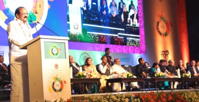Union Minister Venkaiah Naidu addressing the Global Investors Summit at Indore Today 23 October 2016.