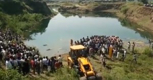ratlam-bus-accident2
